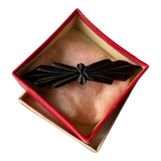 Broche ancienne Victorienne bois ébonite noir deuil