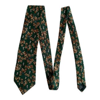 Cravate en soie Jean Chatel motif panda et feuilles d’automne