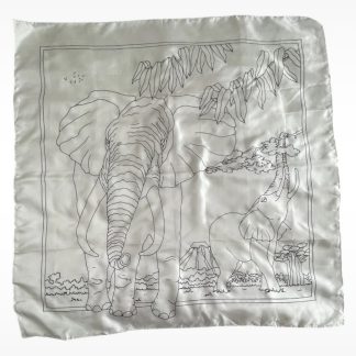 Foulard carré en soie roulottée main Arty’s motif éléphant